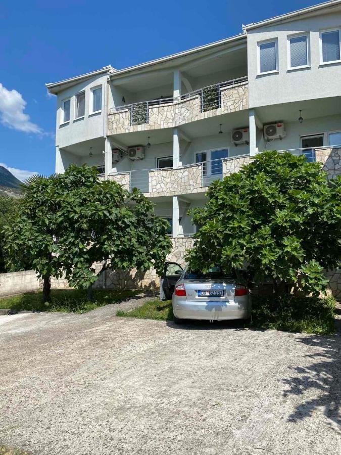 Apartments Vila Kurtagic ドプラー・ヴォダ エクステリア 写真