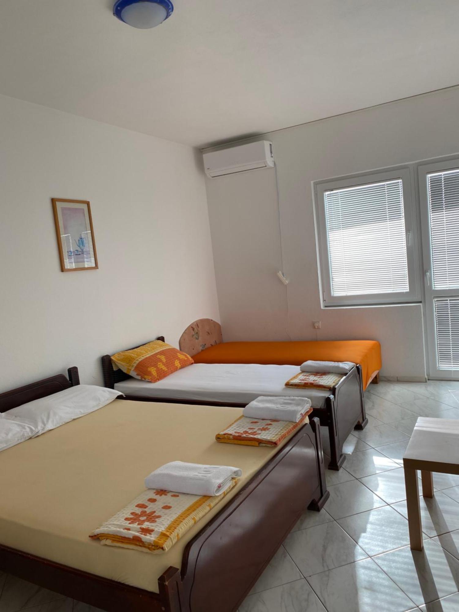Apartments Vila Kurtagic ドプラー・ヴォダ エクステリア 写真