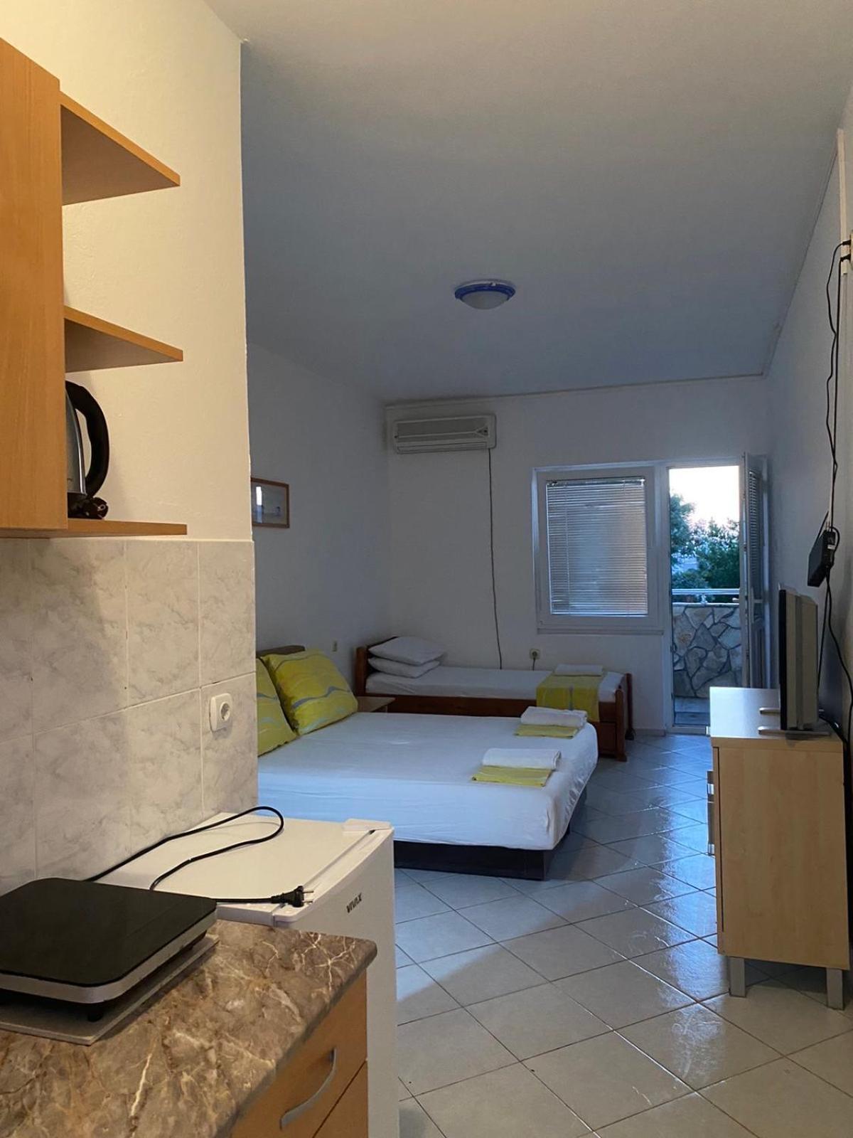 Apartments Vila Kurtagic ドプラー・ヴォダ エクステリア 写真