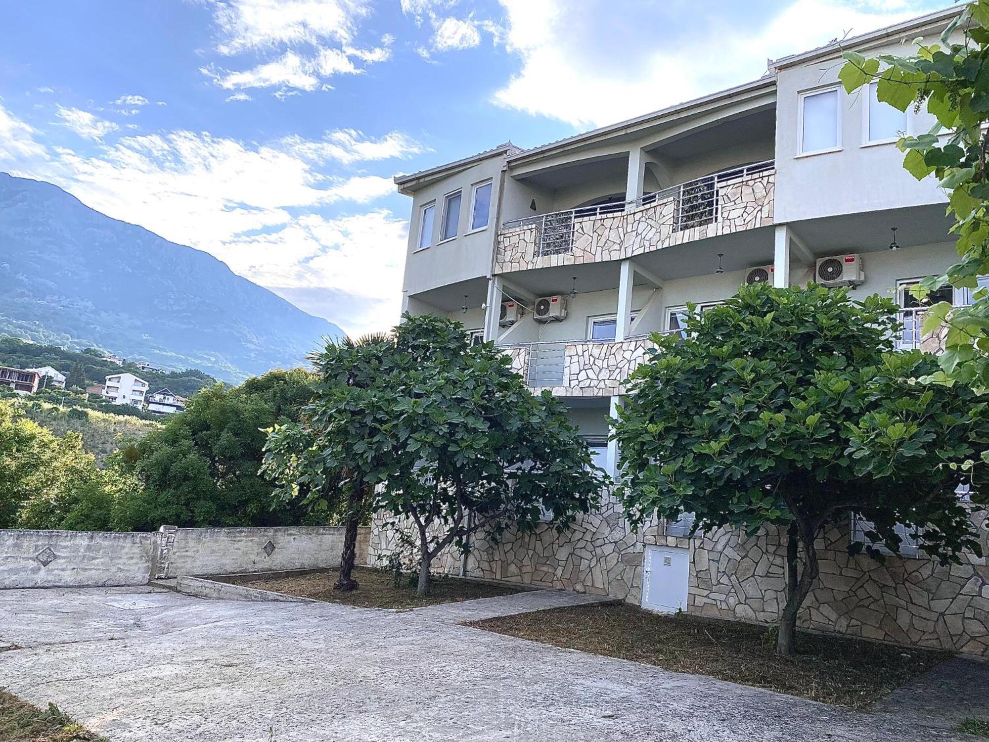 Apartments Vila Kurtagic ドプラー・ヴォダ エクステリア 写真