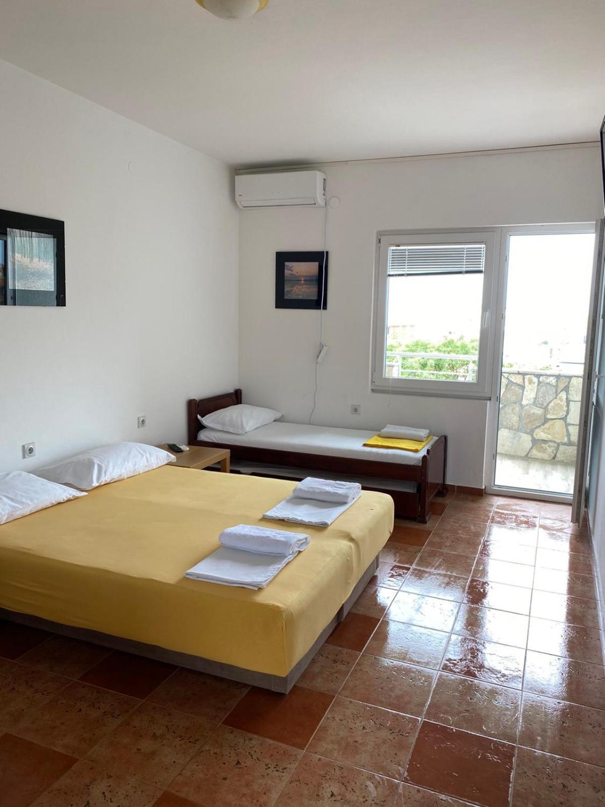 Apartments Vila Kurtagic ドプラー・ヴォダ 部屋 写真